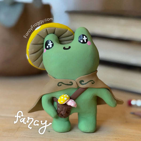 Fancy Desk Friend - Adventuring Outfit