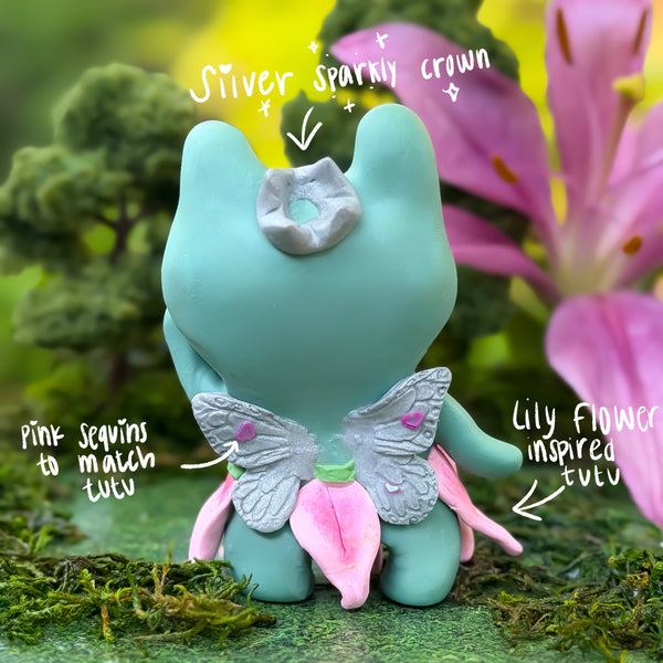 Jenny Sparkles Desk Friend - (Lily Flower Inspired Outfit)
